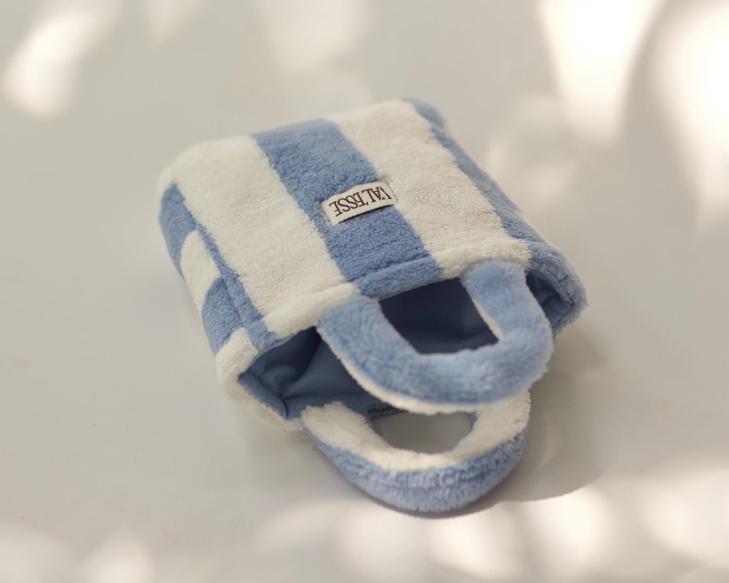 Cabana Blue Carry