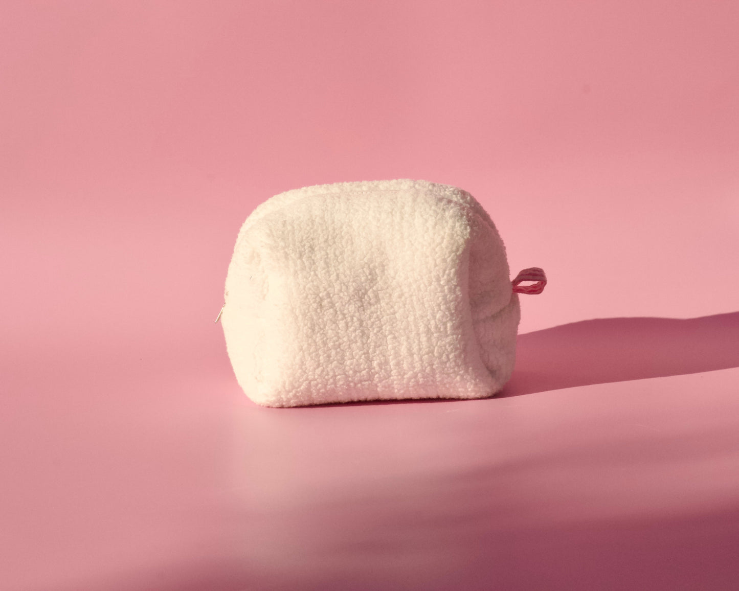 Cream Cloud White Pouch