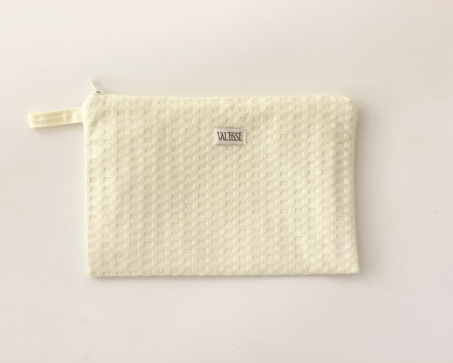 Buttercream Large Flat Pouch